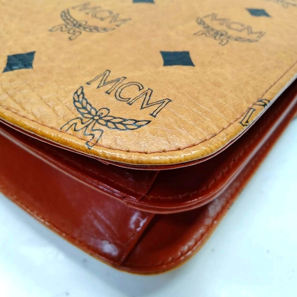 MCM PATRICIA VISETOS CROSSBODY - Picture 5 of 9